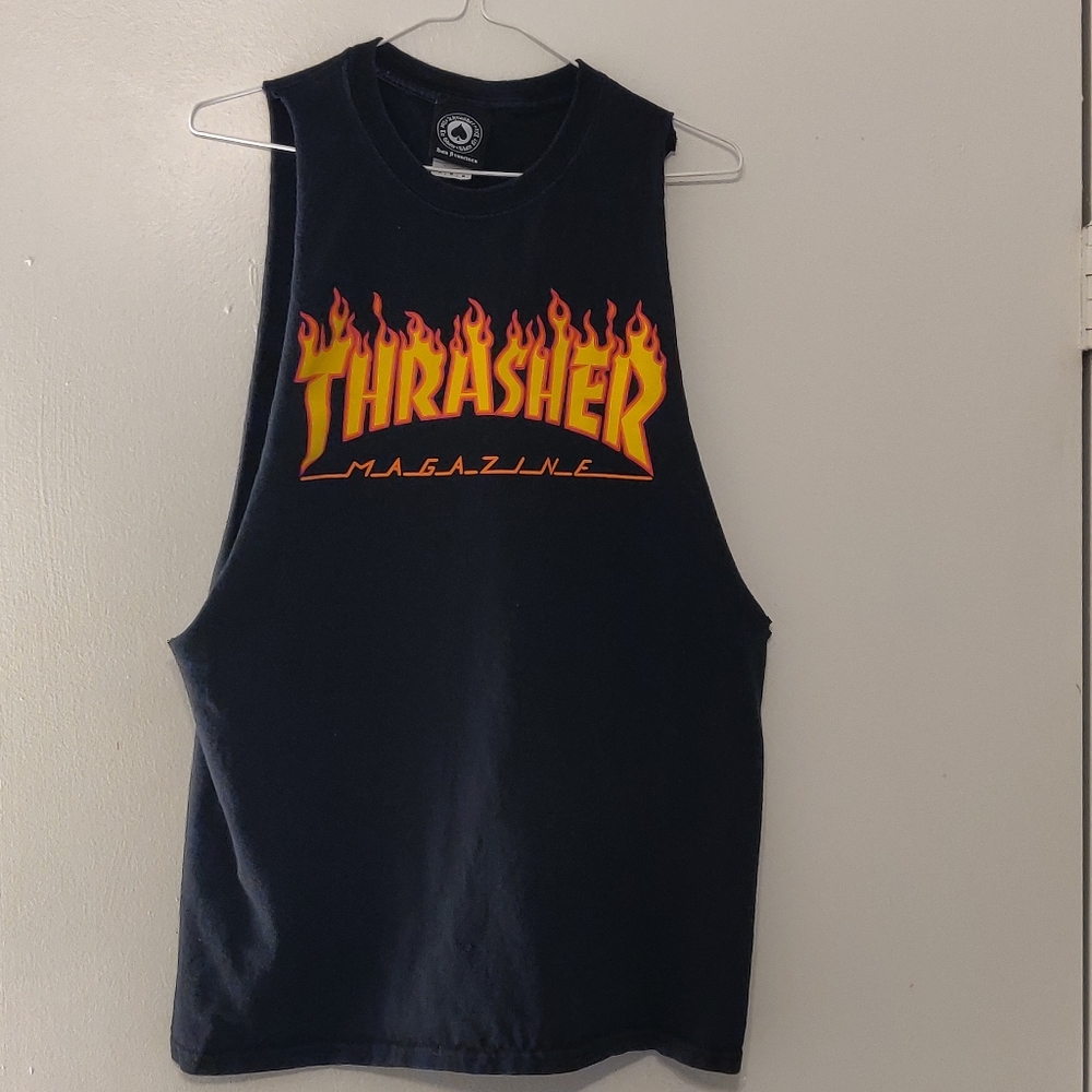 Thrasher Black cutoff medium